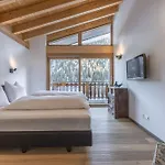 Ravaisch By Mein - Mountain Homes Apartman *