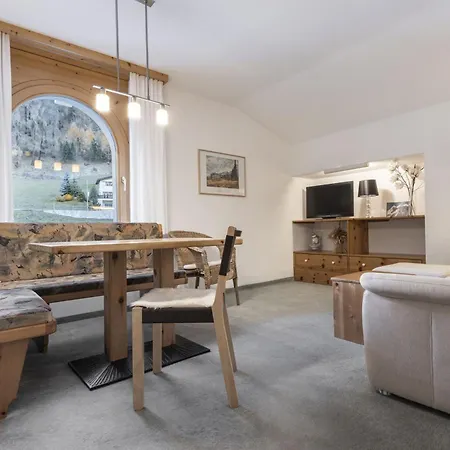 Ravaisch By Mein - Mountain Homes 삼나운